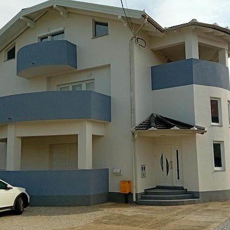 Apartman De Velika Gorica Εξωτερικό φωτογραφία